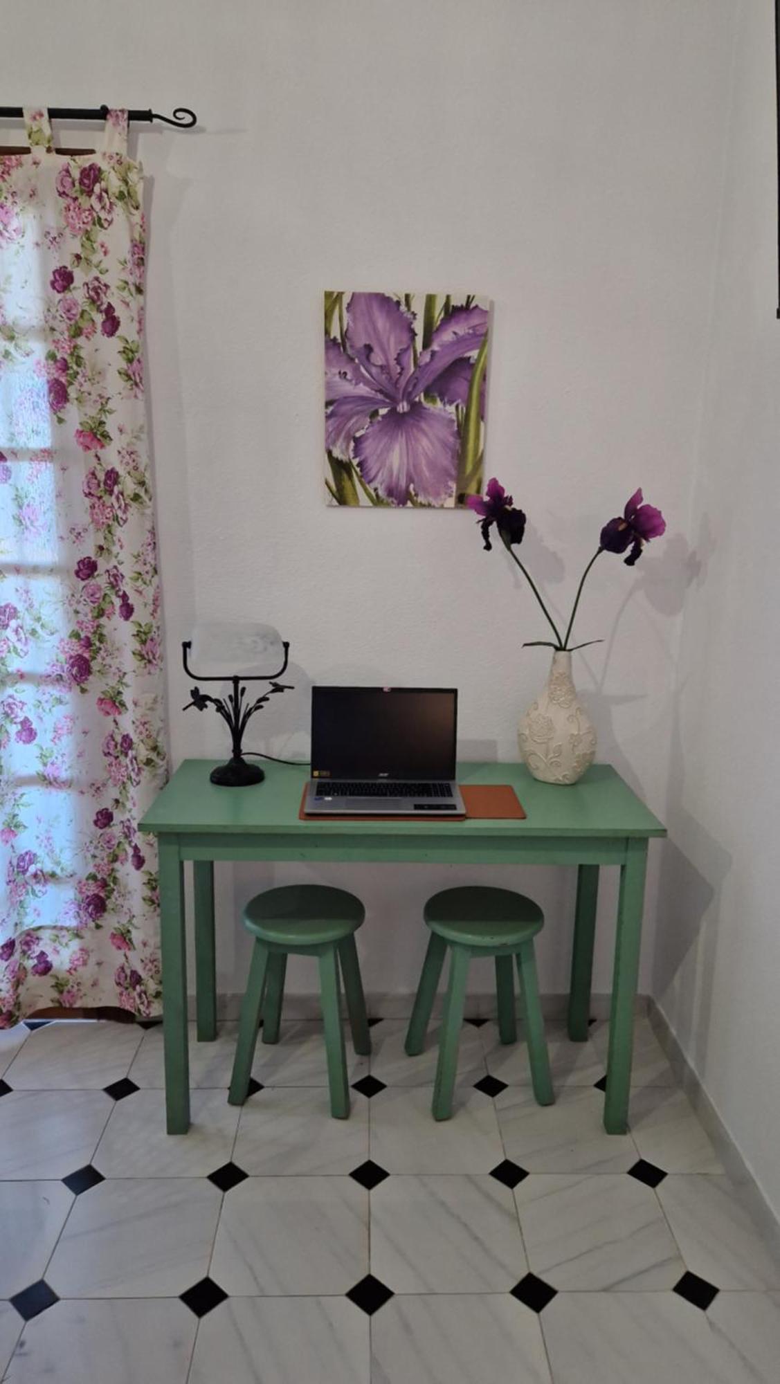 Casas Hoya Limpia- Solo Adultos