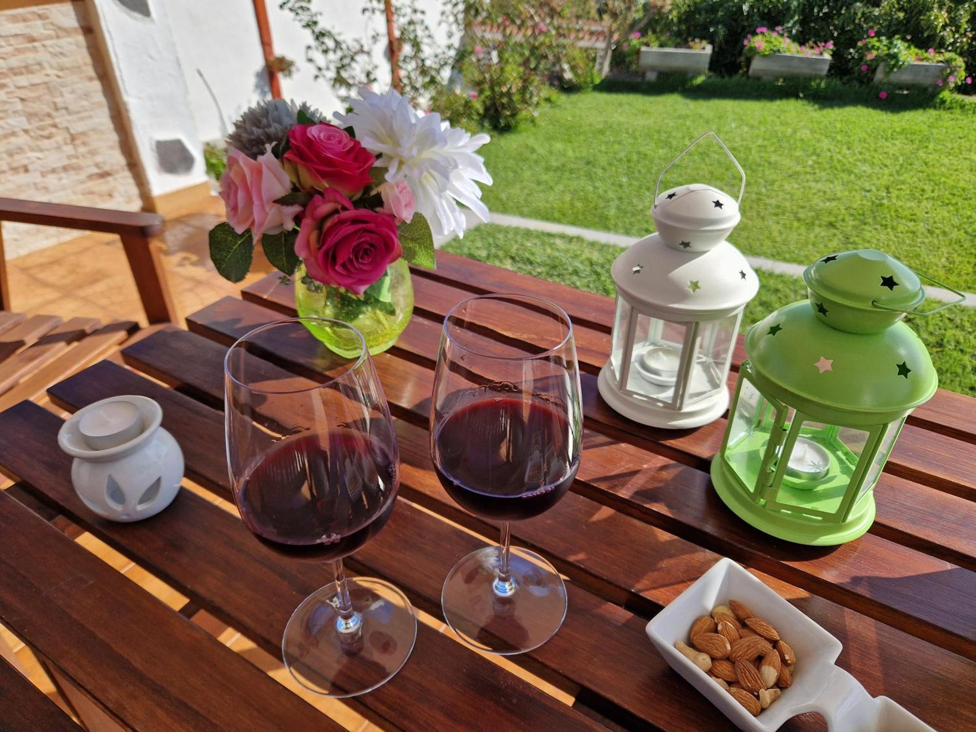 Casas Hoya Limpia- Solo Adultos