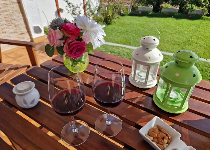 Casas Hoya Limpia- Solo Adultos